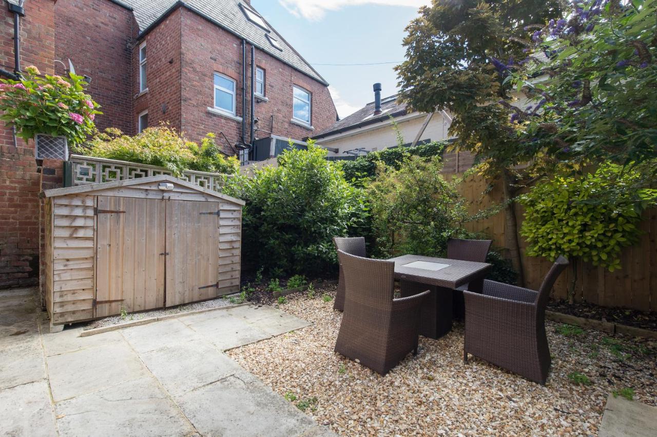 Albany House By Harrogate Serviced Apartments Exterior photo