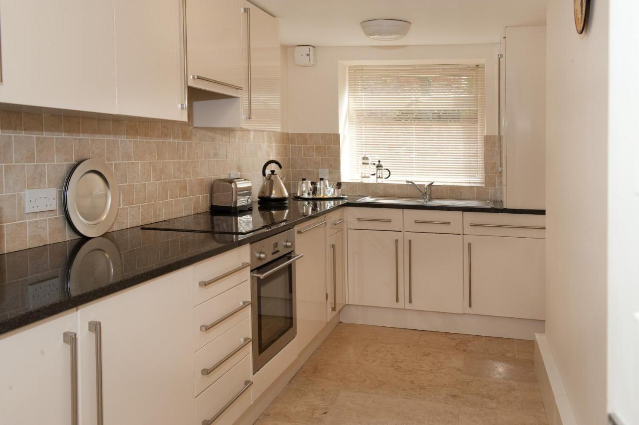 Albany House By Harrogate Serviced Apartments Exterior photo